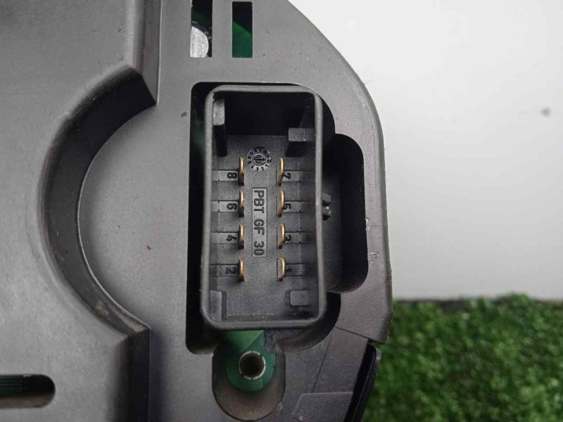 Recambio de cuadro instrumentos para volkswagen polo (9n1) 1.4 16v referencia OEM IAM 110080124001A-6Q0920800  