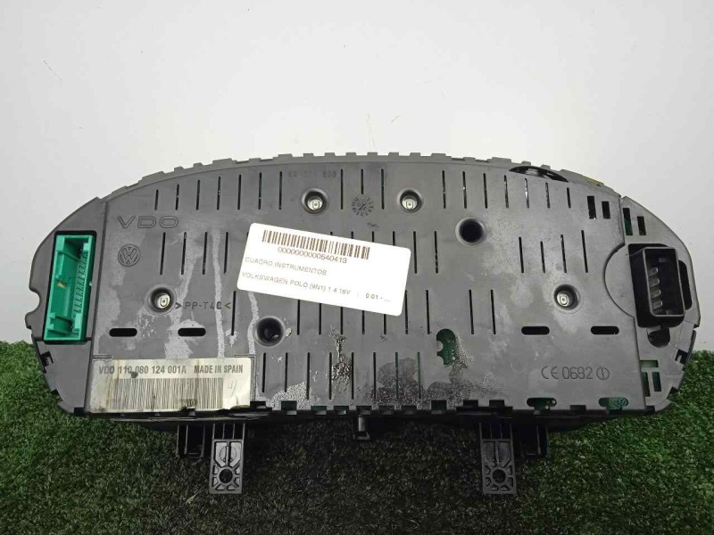 Recambio de cuadro instrumentos para volkswagen polo (9n1) 1.4 16v referencia OEM IAM 110080124001A-6Q0920800  