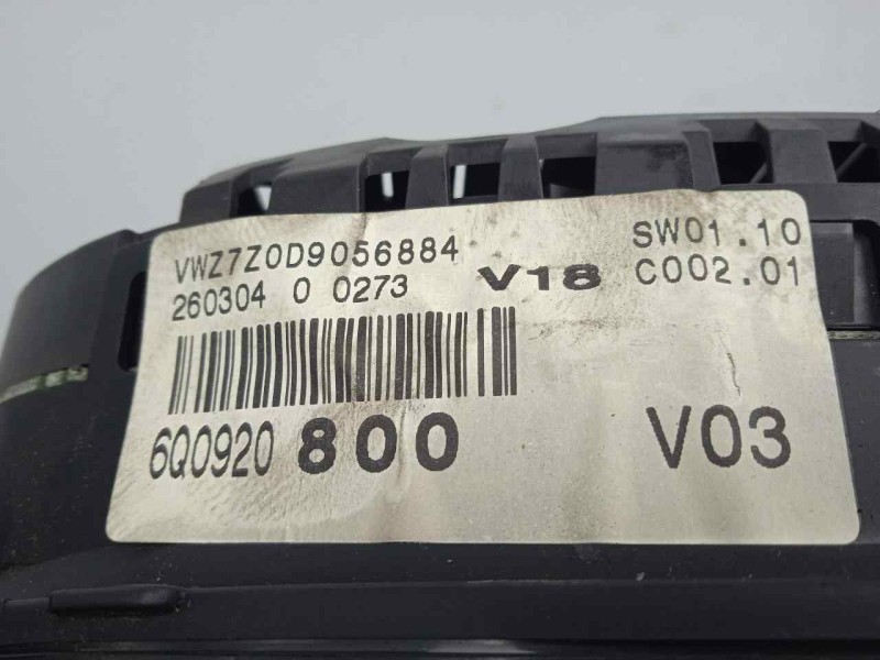 Recambio de cuadro instrumentos para volkswagen polo (9n1) 1.4 16v referencia OEM IAM 110080124001A-6Q0920800  