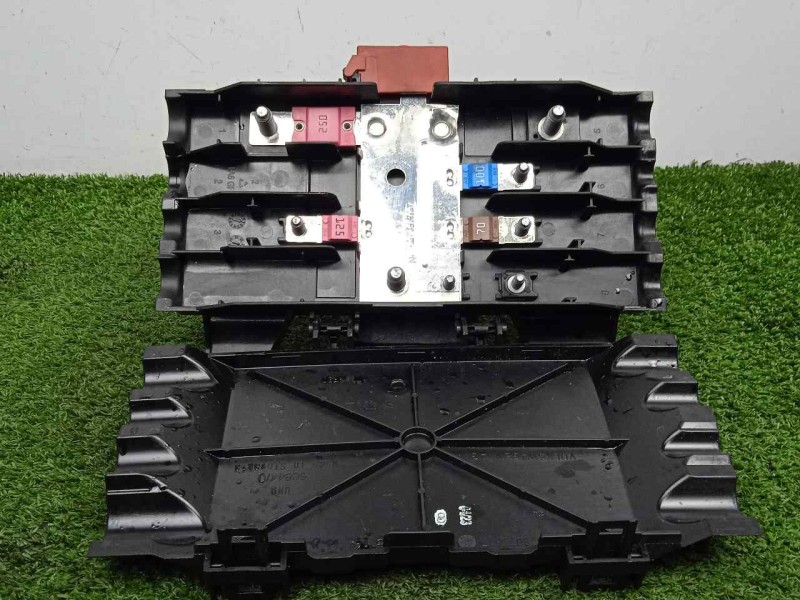 Recambio de caja reles / fusibles para man tge kasten (uy) 2.0 tdi referencia OEM IAM 7C0937629N  