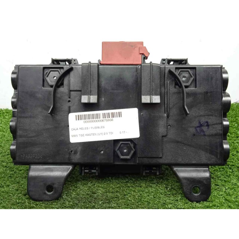 Recambio de caja reles / fusibles para man tge kasten (uy) 2.0 tdi referencia OEM IAM 7C0937629N  