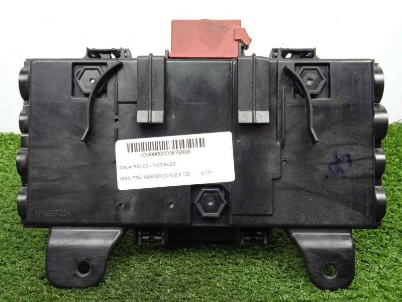 Recambio de caja reles / fusibles para man tge kasten (uy) 2.0 tdi referencia OEM IAM 7C0937629N  