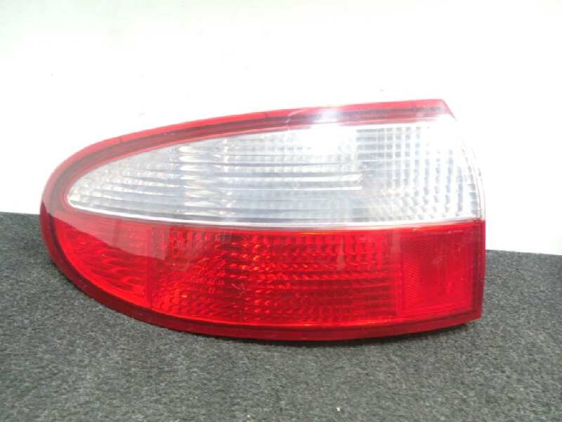 Recambio de piloto trasero izquierdo para daewoo lanos 1.5 cat referencia OEM IAM  3.PUERTAS EXTERIOR