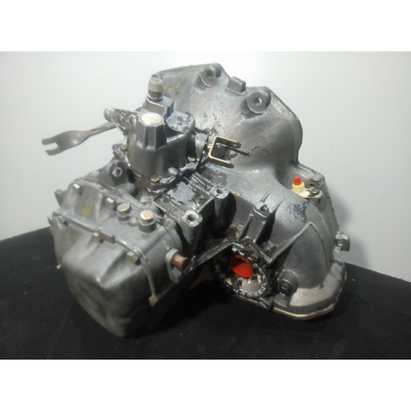 Recambio de caja cambios para opel kadett e 1.6 referencia OEM IAM F13W394 5.VELOCIDADES MANUAL