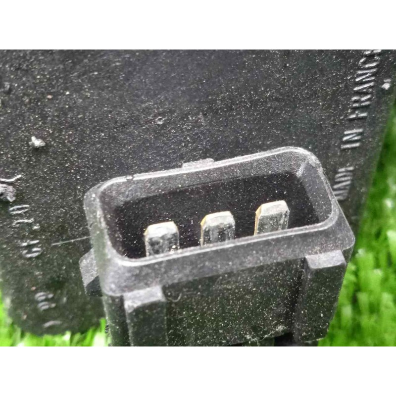 Recambio de faro derecho para saab 9-5 berlina 2.3 cat referencia OEM IAM  97-01 