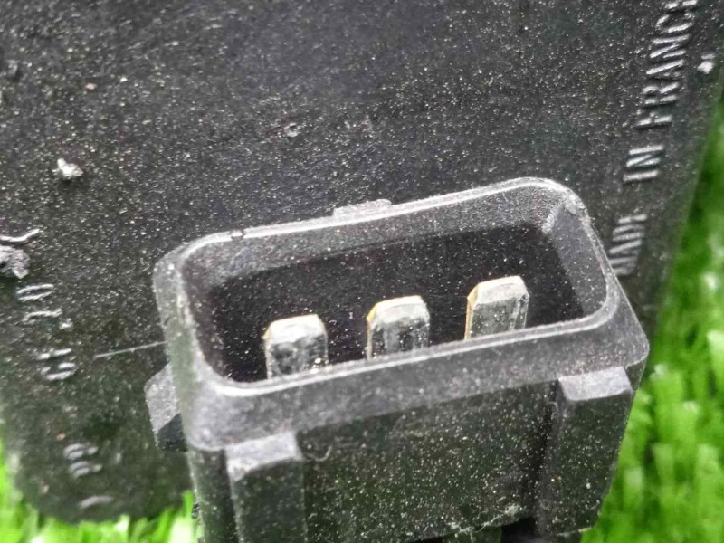 Recambio de faro derecho para saab 9-5 berlina 2.3 cat referencia OEM IAM  97-01 