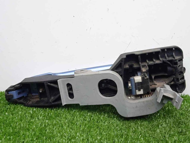 Recambio de maneta exterior trasera derecha para hyundai i30cw 1.6 crdi cat referencia OEM IAM 826651H000 AZUL 