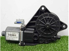 Recambio de motor elevalunas trasero izquierdo para hyundai i30cw 1.6 crdi cat referencia OEM IAM 0130822544-834602R000 2.PINES 