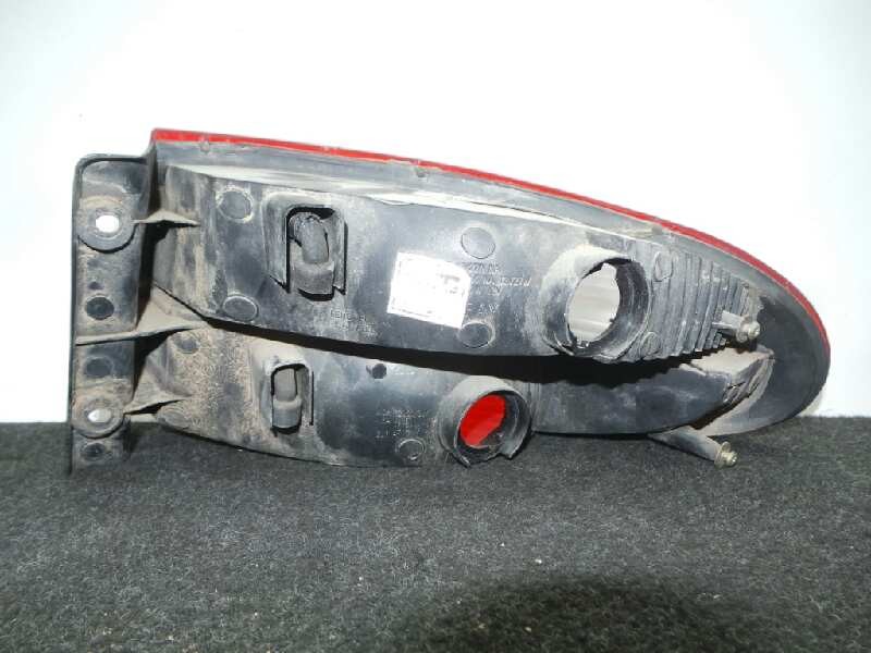 Recambio de piloto trasero izquierdo para daewoo lanos 1.5 cat referencia OEM IAM  3.PUERTAS EXTERIOR