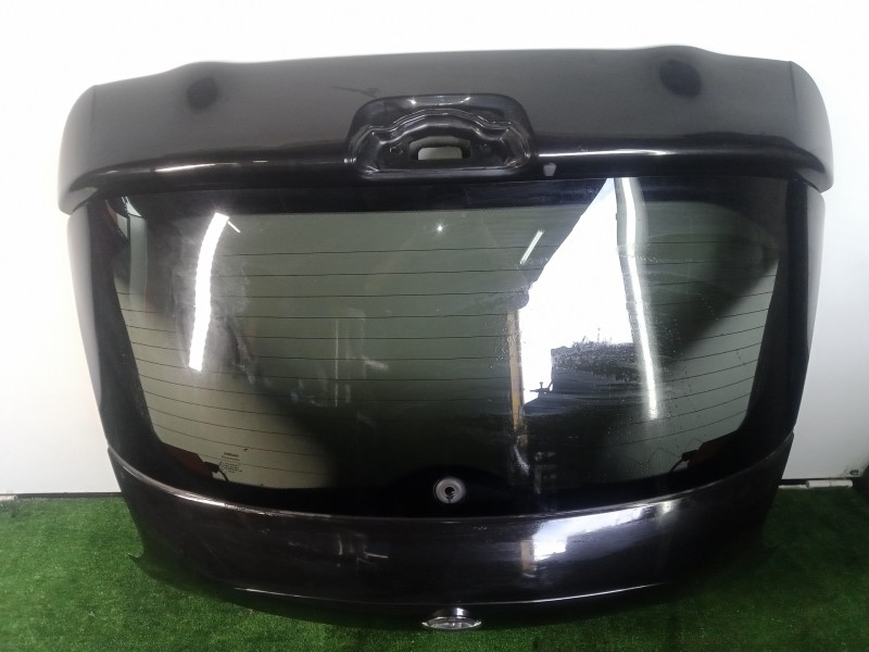 Recambio de porton trasero para nissan juke (f15) 1.2 16v cat referencia OEM IAM   NEGRO