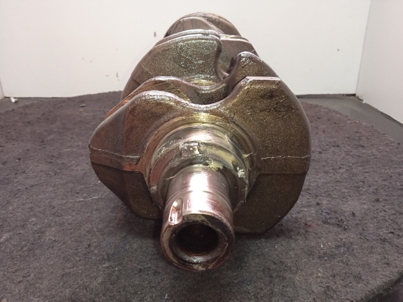 Recambio de cigueñal para volvo s80 berlina 2.5 turbodiesel referencia OEM IAM DE8-RST  