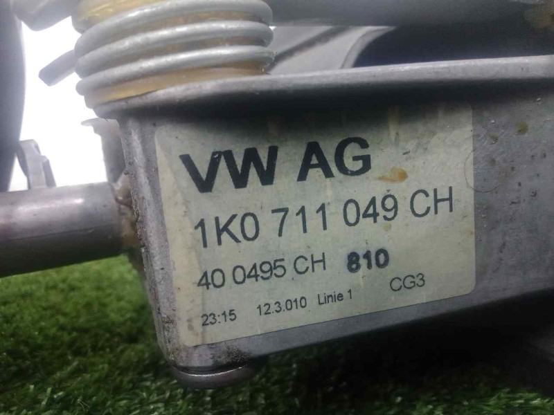 Recambio de palanca cambio para seat leon (1p1) 1.6 tdi referencia OEM IAM 1K0711049CH-400495CH-1K0711061B  