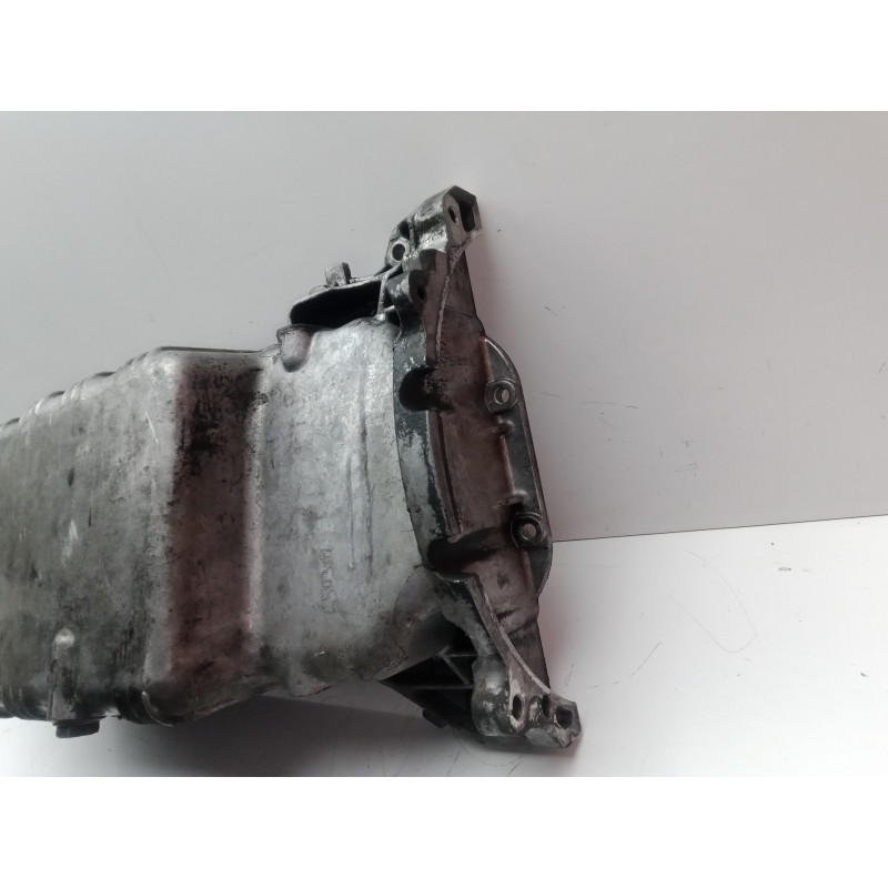 Recambio de carter para volvo s80 berlina 2.5 turbodiesel referencia OEM IAM 074103603K  