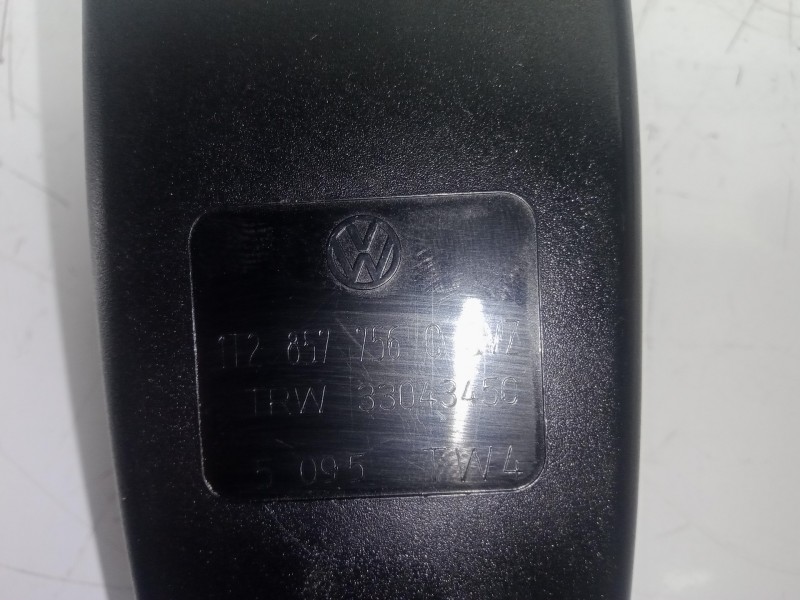 Recambio de enganche cinturon delantero derecho para volkswagen touran (1t1) 2.0 tdi referencia OEM IAM 1T2857756C  