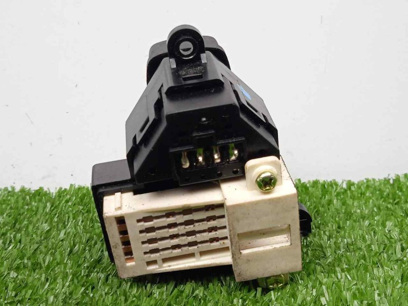 Recambio de mando retrovisor para hyundai i30cw 1.6 crdi cat referencia OEM IAM 935402L000 10.PINES 