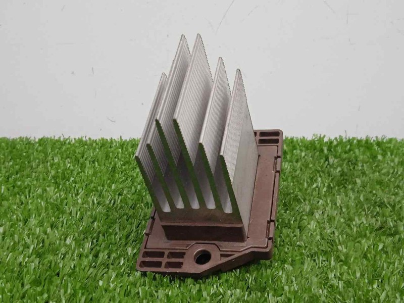 Recambio de resistencia calefaccion para hyundai i30cw 1.6 crdi cat referencia OEM IAM 972351E000 3.PINES 