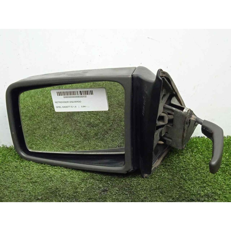 Recambio de retrovisor izquierdo para opel kadett e 1.6 referencia OEM IAM  MANUAL NEGRO