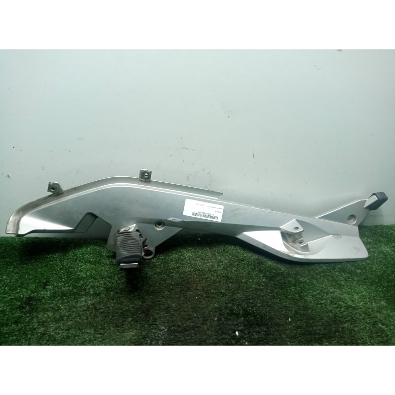 Recambio de posapie para bmw r 1200 rt/st referencia OEM IAM 46717675289 IZQUIERDO K26 - 05-10