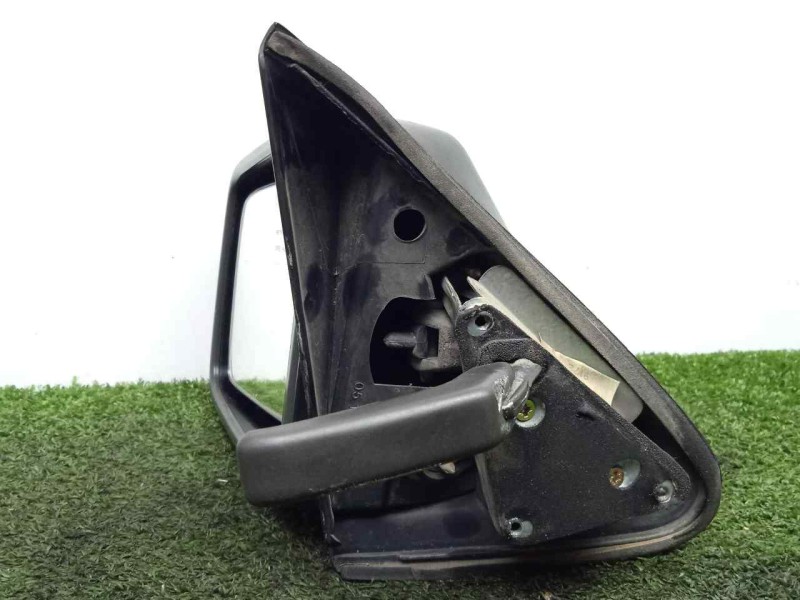 Recambio de retrovisor izquierdo para opel kadett e 1.6 referencia OEM IAM  MANUAL NEGRO