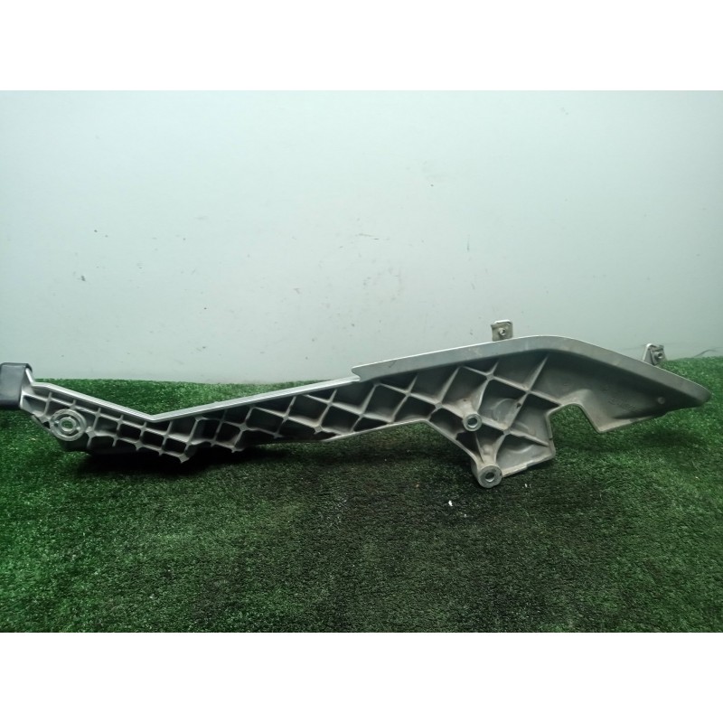 Recambio de posapie para bmw r 1200 rt/st referencia OEM IAM 46717675289 IZQUIERDO K26 - 05-10