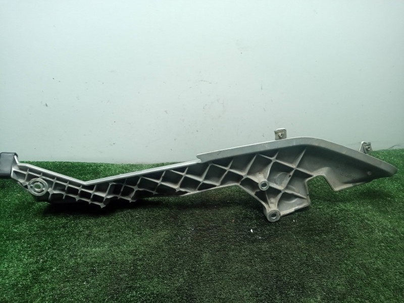 Recambio de posapie para bmw r 1200 rt/st referencia OEM IAM 46717675289 IZQUIERDO K26 - 05-10