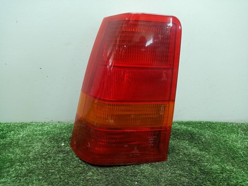 Recambio de piloto trasero izquierdo para opel kadett e 1.6 referencia OEM IAM  5.PUERTAS 