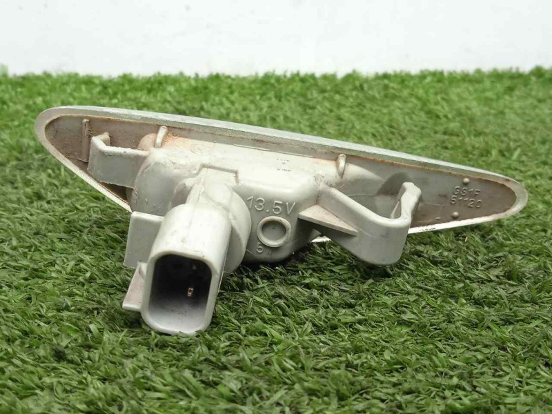 Recambio de piloto lateral derecho para mazda 6 lim. (gh) 2.2 turbodiesel cat referencia OEM IAM GS1F51120D  