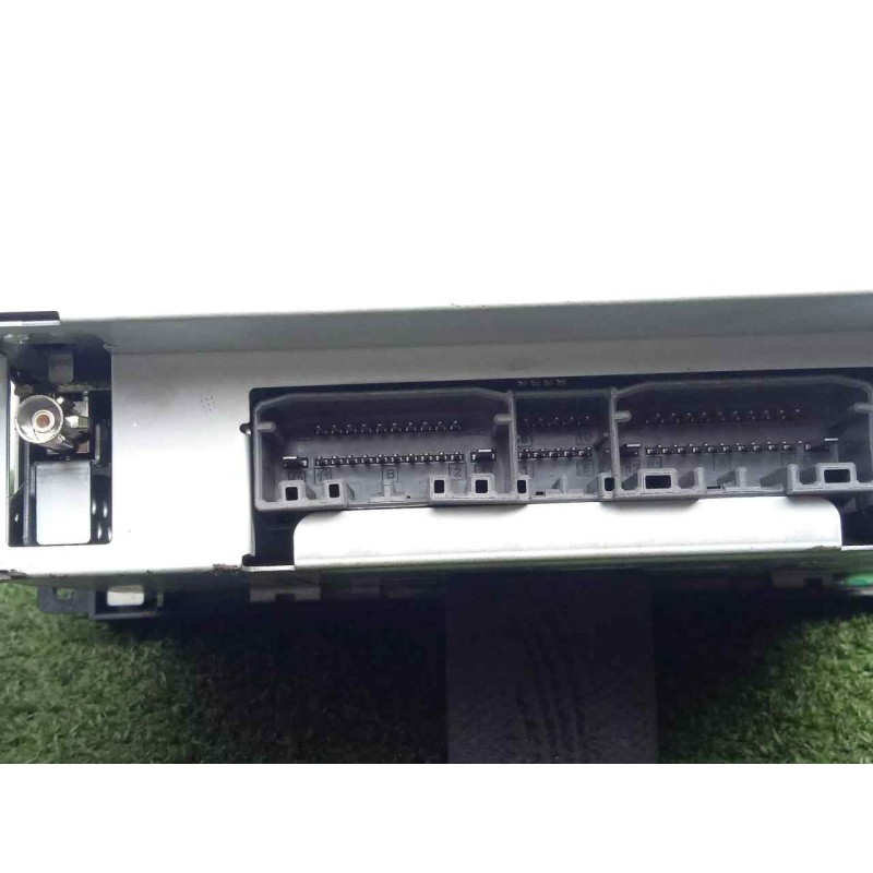 Recambio de sistema audio / radio cd para dodge nitro 2.8 crd referencia OEM IAM 05064055AK  