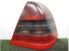 Recambio de piloto trasero derecho para mercedes-benz clase c (w202) berlina 2.5 diesel cat referencia OEM IAM 2028200264R AHUMA