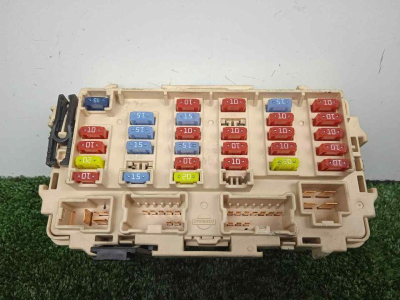 Recambio de caja reles / fusibles para nissan x-trail (t30) 2.2 dci diesel cat referencia OEM IAM SINREFERENCIA  