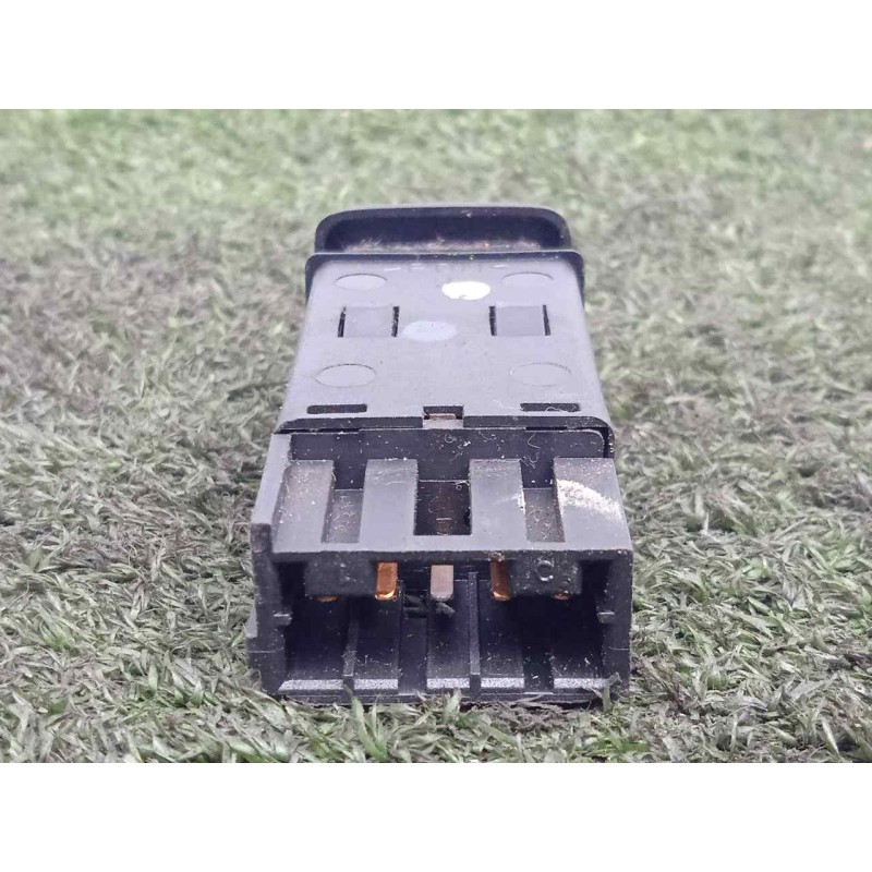 Recambio de interruptor para mg serie 25 (rf) 1.4 16v cat referencia OEM IAM SINREFERENCIA  