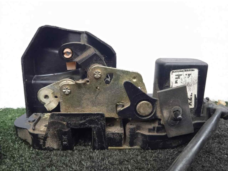 Recambio de cerradura puerta trasera izquierda para kia shuma ii 1.6 cat referencia OEM IAM  2.PINES 