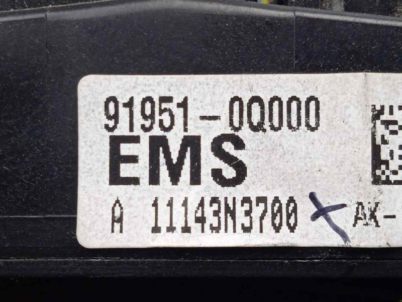 Recambio de caja reles / fusibles para hyundai i30cw 1.6 crdi cat referencia OEM IAM 919510Q000  