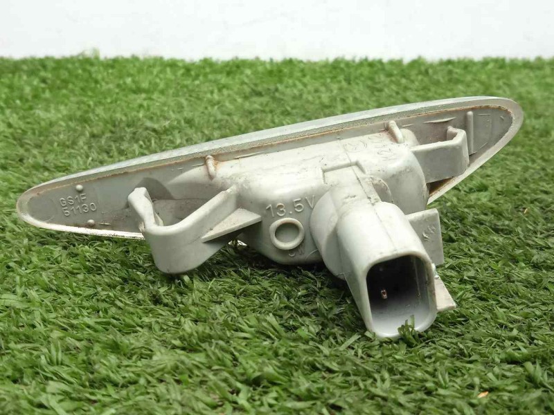 Recambio de piloto lateral izquierdo para mazda 6 lim. (gh) 2.2 turbodiesel cat referencia OEM IAM GS1F51130D  