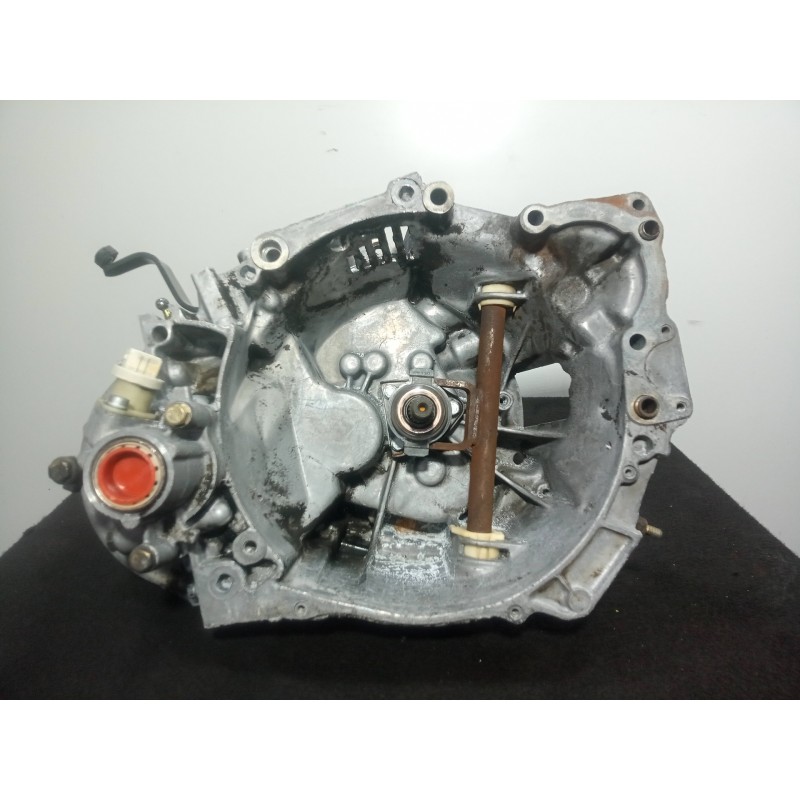 Recambio de caja cambios para peugeot partner (s1) 1.9 diesel referencia OEM IAM 20TA74 5.VELOCIDADES MANUAL