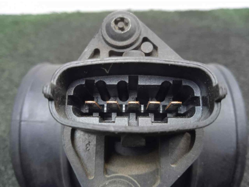 Recambio de caudalimetro para opel vectra b berlina 2.0 dti referencia OEM IAM 0281002180  