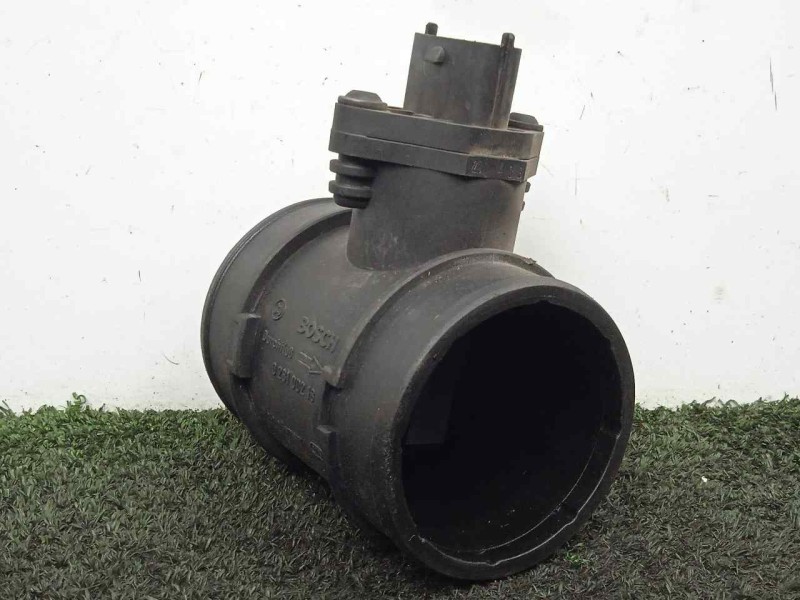Recambio de caudalimetro para opel vectra b berlina 2.0 dti referencia OEM IAM 0281002180  