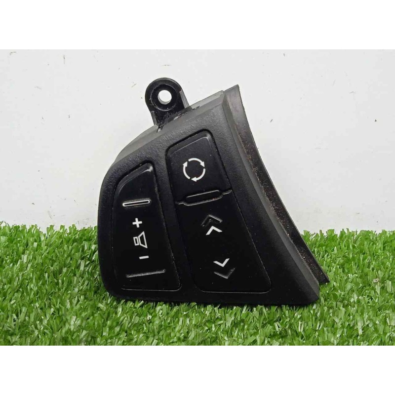 Recambio de mando volante para hyundai i30cw 1.6 crdi cat referencia OEM IAM 967002R2504X IZQUIERDO 