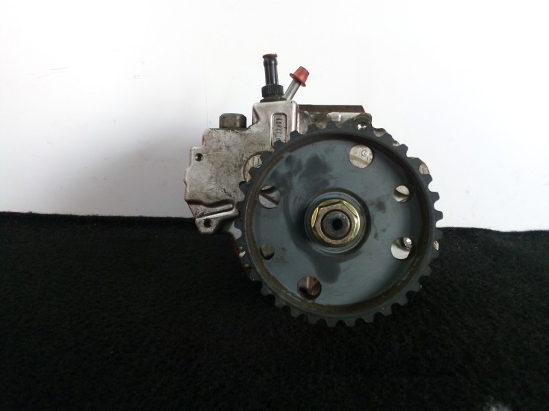 Recambio de bomba inyeccion para opel astra h berlina 1.7 16v cdti referencia OEM IAM 8973279241 BOSCH 