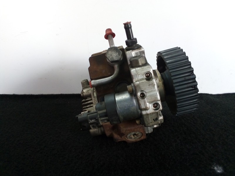 Recambio de bomba inyeccion para opel astra h berlina 1.7 16v cdti referencia OEM IAM 8973279241 BOSCH 