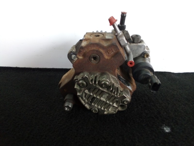 Recambio de bomba inyeccion para opel astra h berlina 1.7 16v cdti referencia OEM IAM 8973279241 BOSCH 