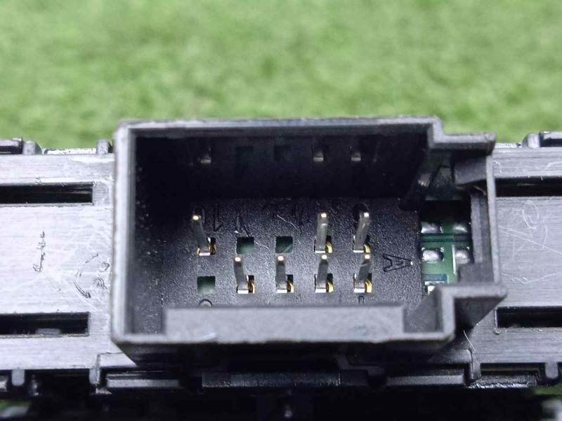 Recambio de interruptor para man tge kasten (uy) 2.0 tdi referencia OEM IAM 7C0927143T  