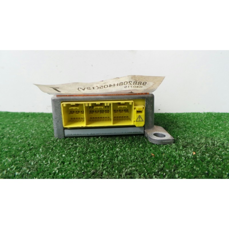 Recambio de centralita airbag para nissan x-trail (t30) 2.2 dci diesel cat referencia OEM IAM 988208H405  