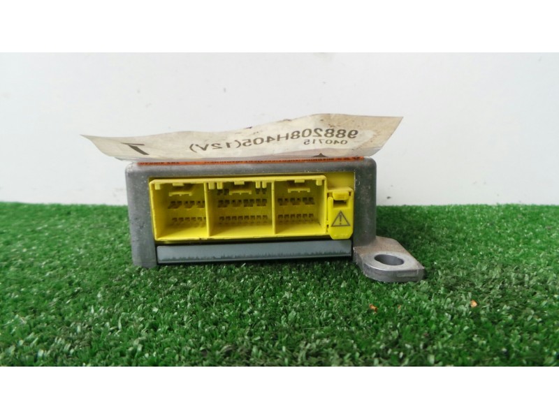 Recambio de centralita airbag para nissan x-trail (t30) 2.2 dci diesel cat referencia OEM IAM 988208H405  