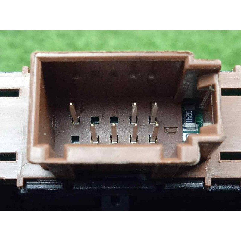 Recambio de interruptor para man tge kasten (uy) 2.0 tdi referencia OEM IAM 7C0927211Q  