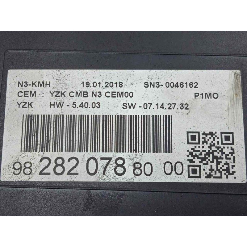 Recambio de cuadro instrumentos para opel crossland x 1.2 referencia OEM IAM 9828207880 1.CONECTOR 