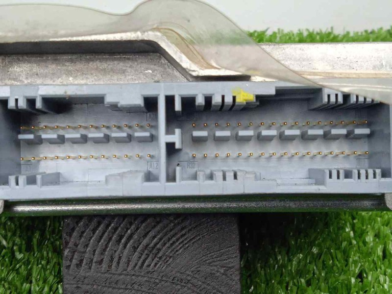 Recambio de centralita airbag para hyundai i30cw 1.6 crdi cat referencia OEM IAM 959102R000-2R95910000 MOBIS 