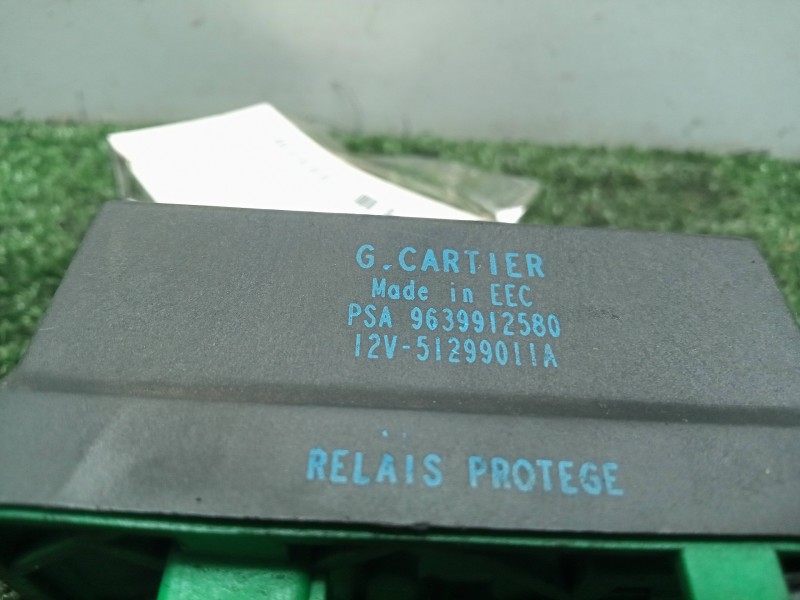 Recambio de caja precalentamiento para citroën saxo 1.5 diesel referencia OEM IAM 9639912580-51299011A  