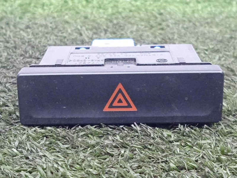 Recambio de warning para man tge kasten (uy) 2.0 tdi referencia OEM IAM 7C0953509A  