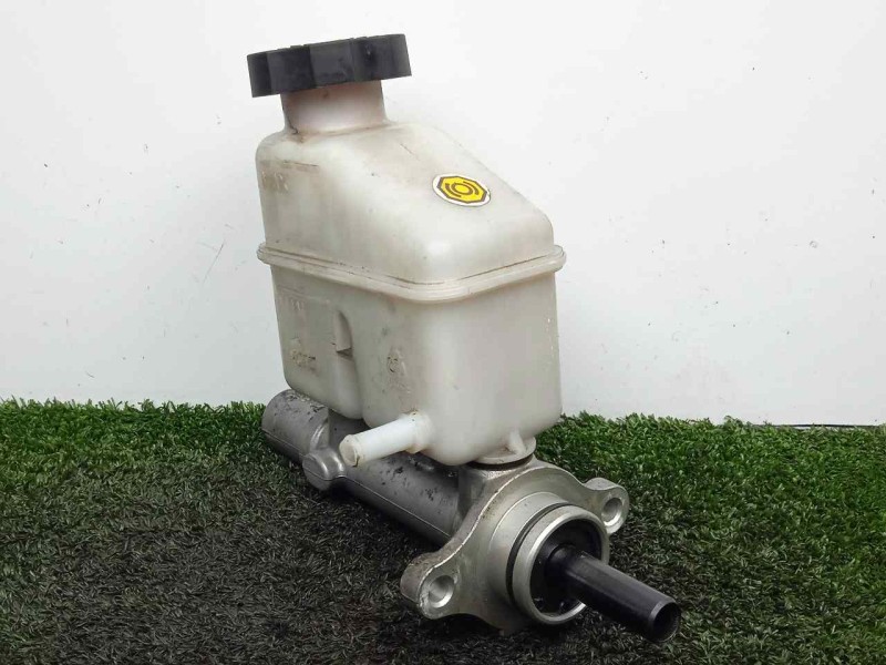 Recambio de bomba freno para hyundai i30cw 1.6 crdi cat referencia OEM IAM 585101H200  